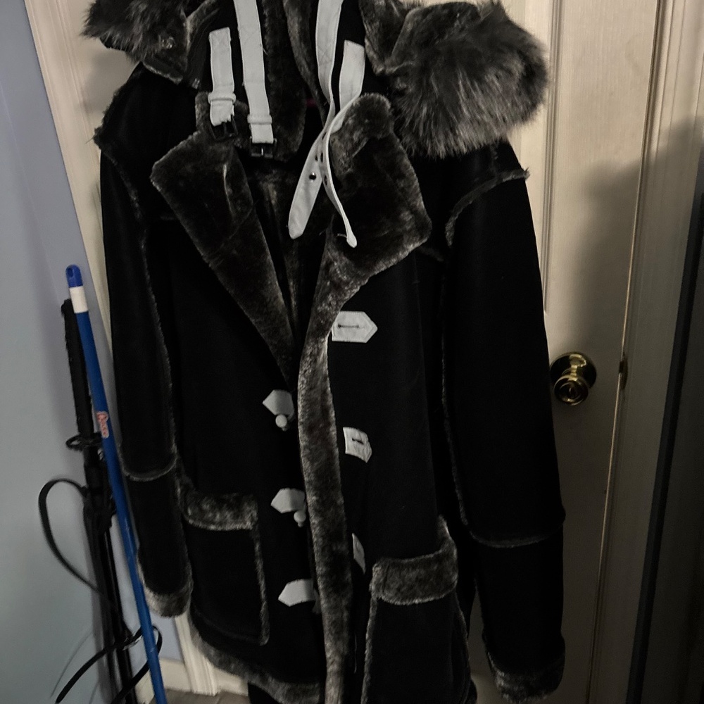 Shearling Coat - Picture 3 of 3
